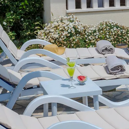 Cozy Summer-perfect Location Mlini