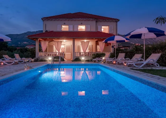 Cozy Summer-perfect Location Willa